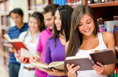 Фонд Віктора Пінчука пропонує гранти від «Всесвітніх студій»