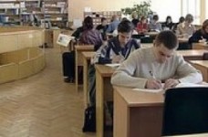 Абітурієнтам дозволять подавати документи в електронному вигляді (відео)
