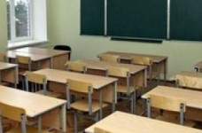 Усі школи Полтави закривають на карантин