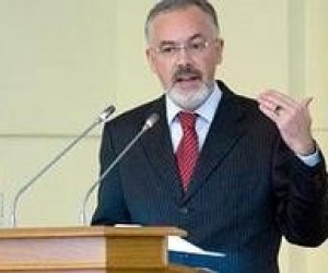 Ющенко "відвернув" молодь від українських цінностей, - Табачник