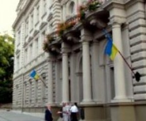 Львівська облрада не виділила 3 млн грн на школу