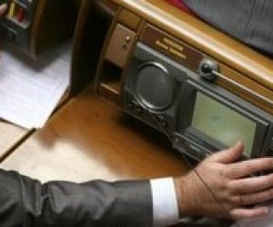 Держбюджет-2011: "рік освіти й інформаційного суспільства"