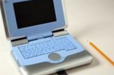 У США активізували полювання на шпаргалки у школах