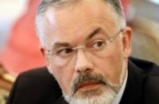 Україна не може витерпіти понад 900 вищих навчальних закладів, - Табачник