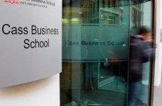 Чому знижується середній вік студентів бізнес-шкіл