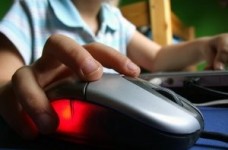 Київських школярів навчать відповідальному користуванню Інтернетом