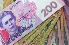 Київські освітяни отримуватимуть більшу зарплату