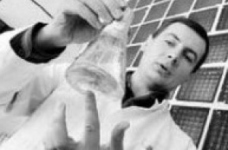 Заберите дипломы, дайте денег