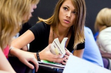 Чи захищають студентські профспілки своїх студентів?