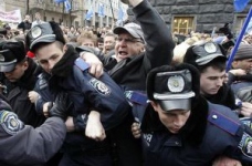 Вчителі вимагали гідної заробітної плати (відео)