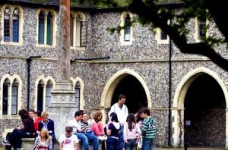 Літні канікули 2011: Індивідуальне вивчення мови за кордоном для дітей