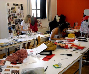 Виграй два тижні навчання в академіях моди NABA і Domus Academy (Італія)