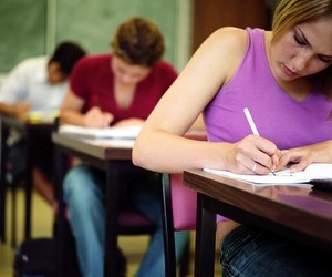 П'ята частина учасників ЗНО 2011 року - випускники минулих років