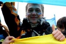 Якого патріотичного виховання потребує українська молодь?