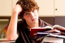 Українські студенти віддають перевагу закордонним навчальним закладам