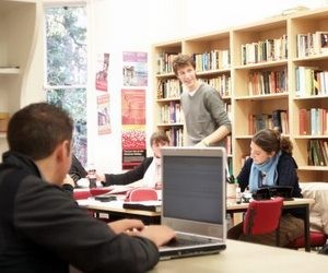 Вчи англійську та відпочивай влітку в Оксфорді