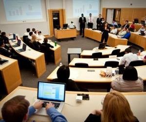 Знижки на програми MBA для всіх студентів Edinburgh Business School