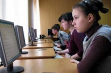 У Києві розпочався саміт з впровадження ІКТ в освітню сферу