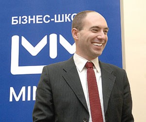 МІМ-Київ презентує оновлену програму "МВА у медичному бізнесі"