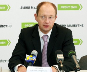 Розподіл місць державного замовлення стає засобом тиску на вузи, - А.Яценюк