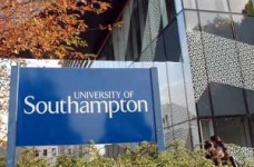 Стипендія британського університета для випускників підготовчих програм