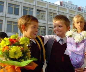 Столичні першокласники отримають нові букварі