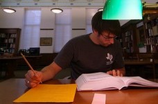 Гранти на дослідження для вчених-гуманітаріїв