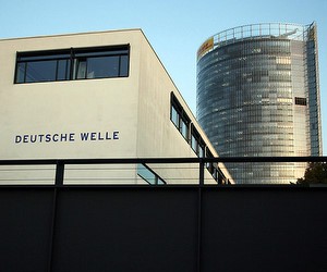 Академія Deutsche Welle запрошує журналістів для навчання в магістратурі