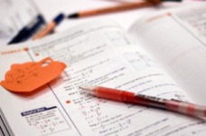 Міносвіти розпочало боротьбу із зборами грошей з батьків столичних школярів