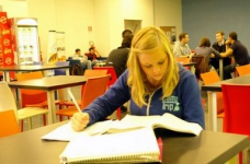 Британські університети розпочали вступну кампанію-2012