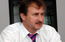 Столична влада має намір матеріально стимулювати і вчителів, і школярів