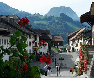 Ознайомчі візити до вузів готельного та ресторанного менеджменту в Швейцарії