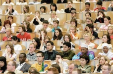 Німецькі університети переживають навалу молоді