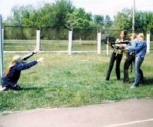 Как ученики трех поколений срывали уроки в школе