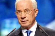 У 2012 році зарплату вчителя буде збільшено в середньому на 700 гривень, - М.Азаров