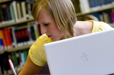 Гранти на навчання за кордоном в рамках програми "Всесвітні студії"