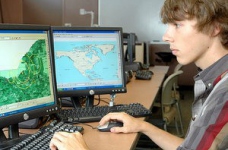 Магістерські стипендії для спеціалістів з геопросторових технологій