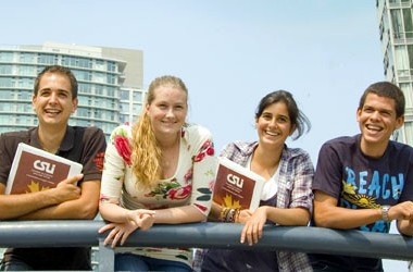 Англійська за допомогою English Co-Op Programs