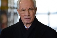 Азаров консультуватиметься з громадськістю щодо законопроекту "Про вищу освіту"