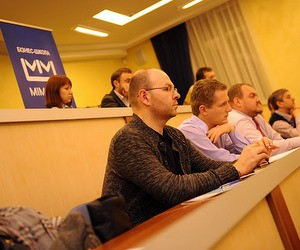 Презентація середньострокових програм управлінського розвитку