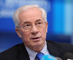 Прем’єр обіцяє, що зарплати вчителів зростуть до рівня середньої у промисловості