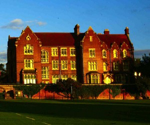 Спорт та вивчення англійської у британській школі-пансіоні