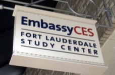 Мовні школи Embassy CES