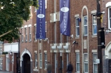 Група коледжів Abbey DLD (Велика Британія)