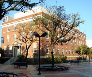 Знижка на літню мовну програму для дітей і підлітків в США