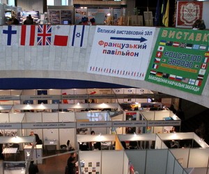 У Києві відкрито міжнародну освітню виставку "Освіта за кордоном - 2012"