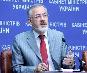 Організацію та проведення ЗНО здійснено з дотриманням усіх вимог, - Табачник