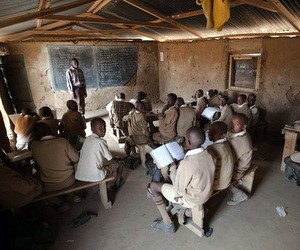 Кількість дітей, які не відвідують школу, знову зростає, особливо в Африці