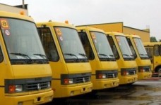 У найближчі два роки ми закриємо проблему шкільного автобуса, - Азаров