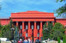 ТОП-10 вузів за кількістю поданих заяв